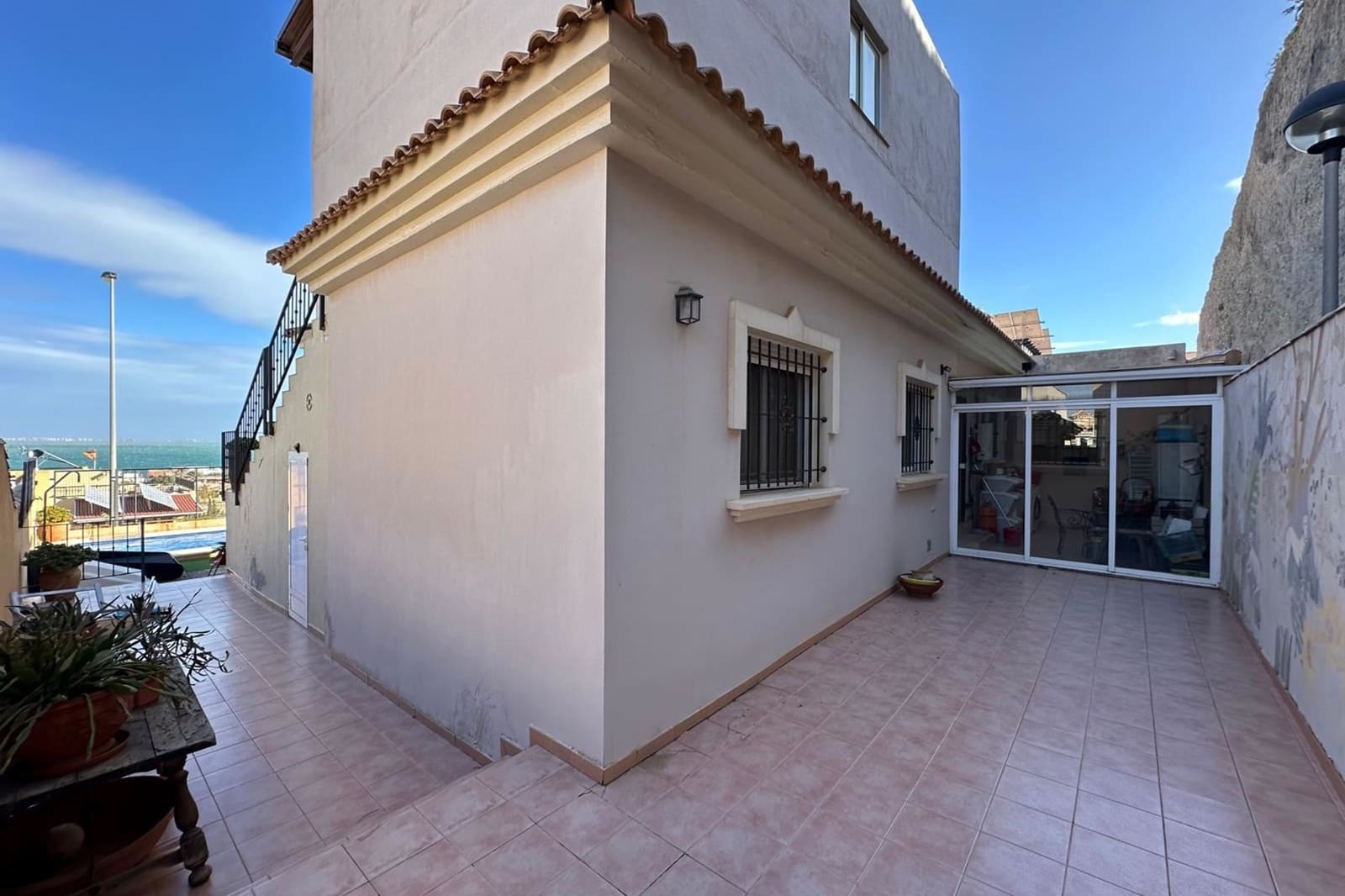 Chalet de 3 habitaciones en El Carmoli en venta con piscina - 425.000 € (Ref: 9544129)