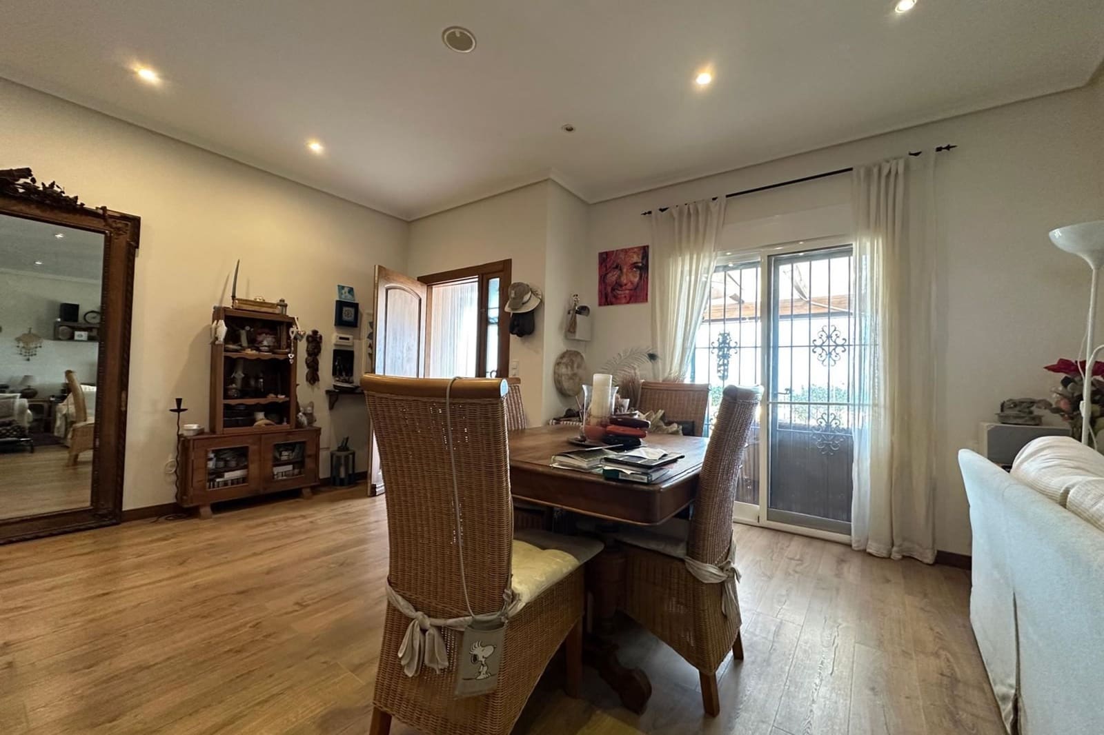 Chalet de 3 habitaciones en El Carmoli en venta con piscina - 425.000 € (Ref: 9544129)