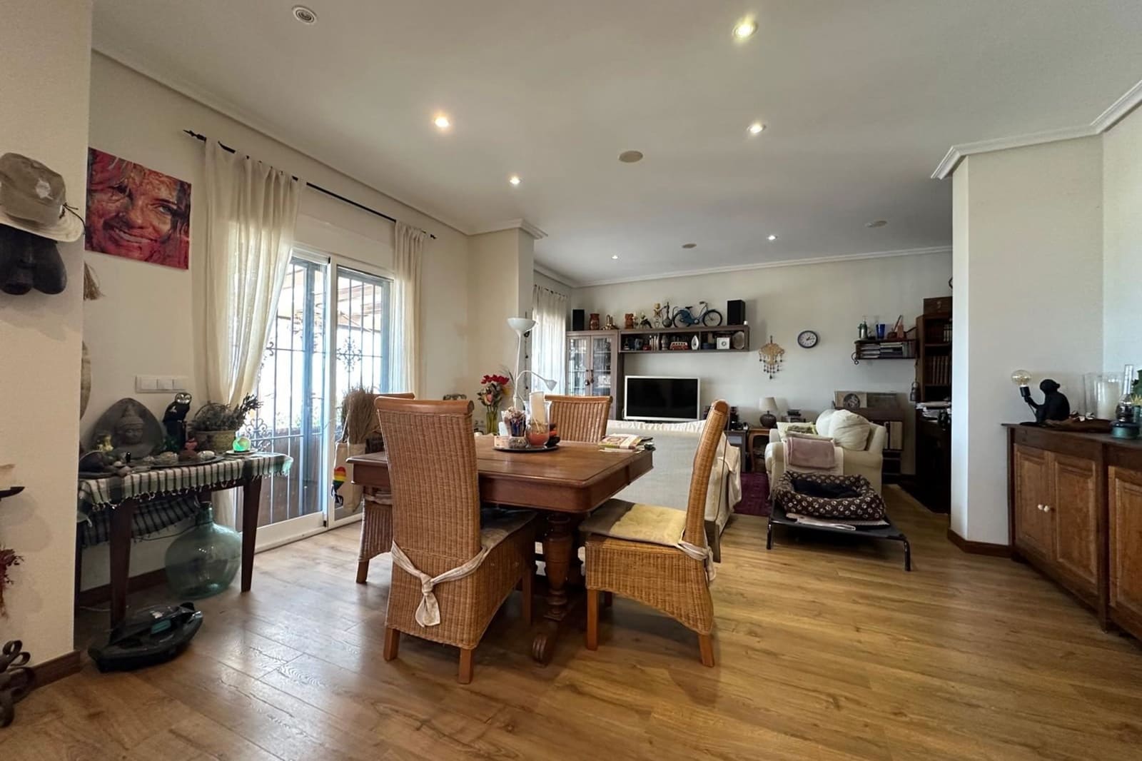 Chalet de 3 habitaciones en El Carmoli en venta con piscina - 425.000 € (Ref: 9544129)