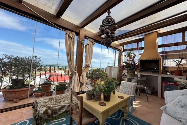 Chalet de 3 habitaciones en El Carmoli, Cartagena en venta con piscina - 425.000 € (Ref: 9544129)