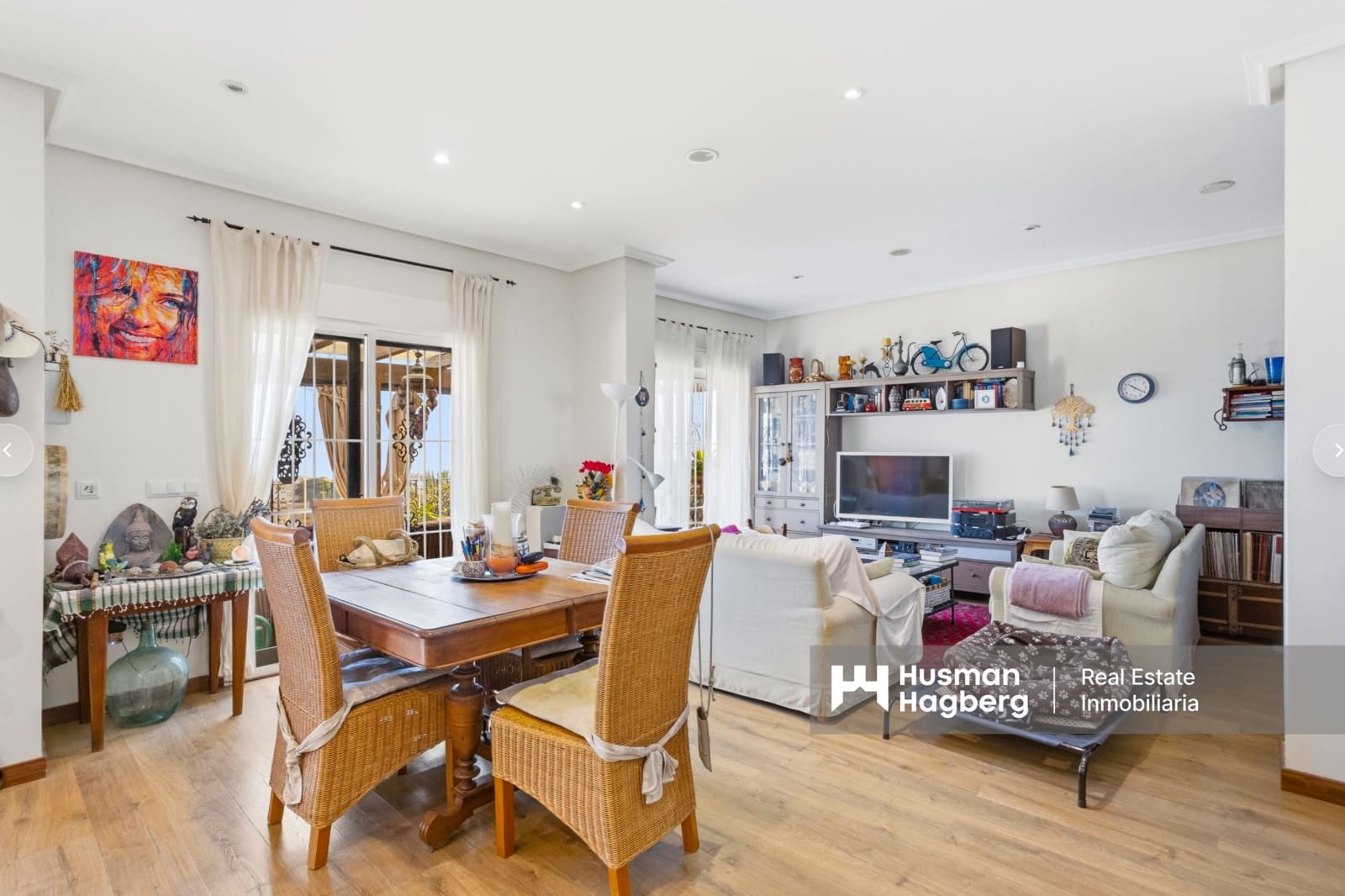 3 quarto Moradia para venda em El Carmoli com piscina - 425 000 € (Ref: 9544129)