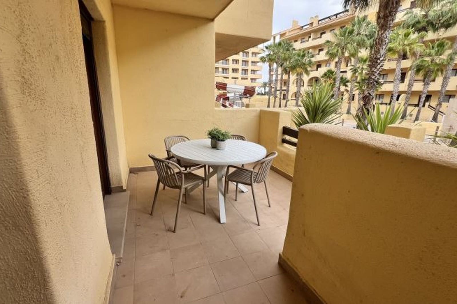 1 sypialnia Apartament na sprzedaż w Los Alcazares - 101 600 € (Ref: 9596788)