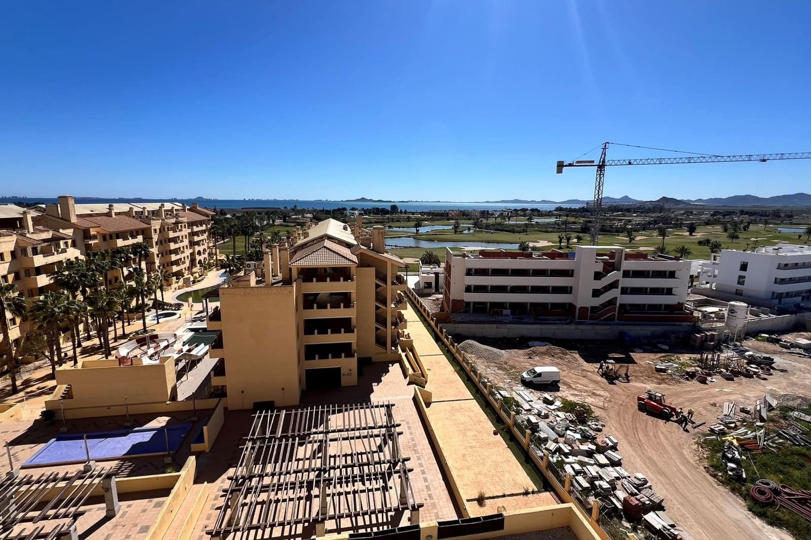 2 sovrum Lägenhet till salu i Los Alcazares med pool - 134 300 € (Ref: 9613967)