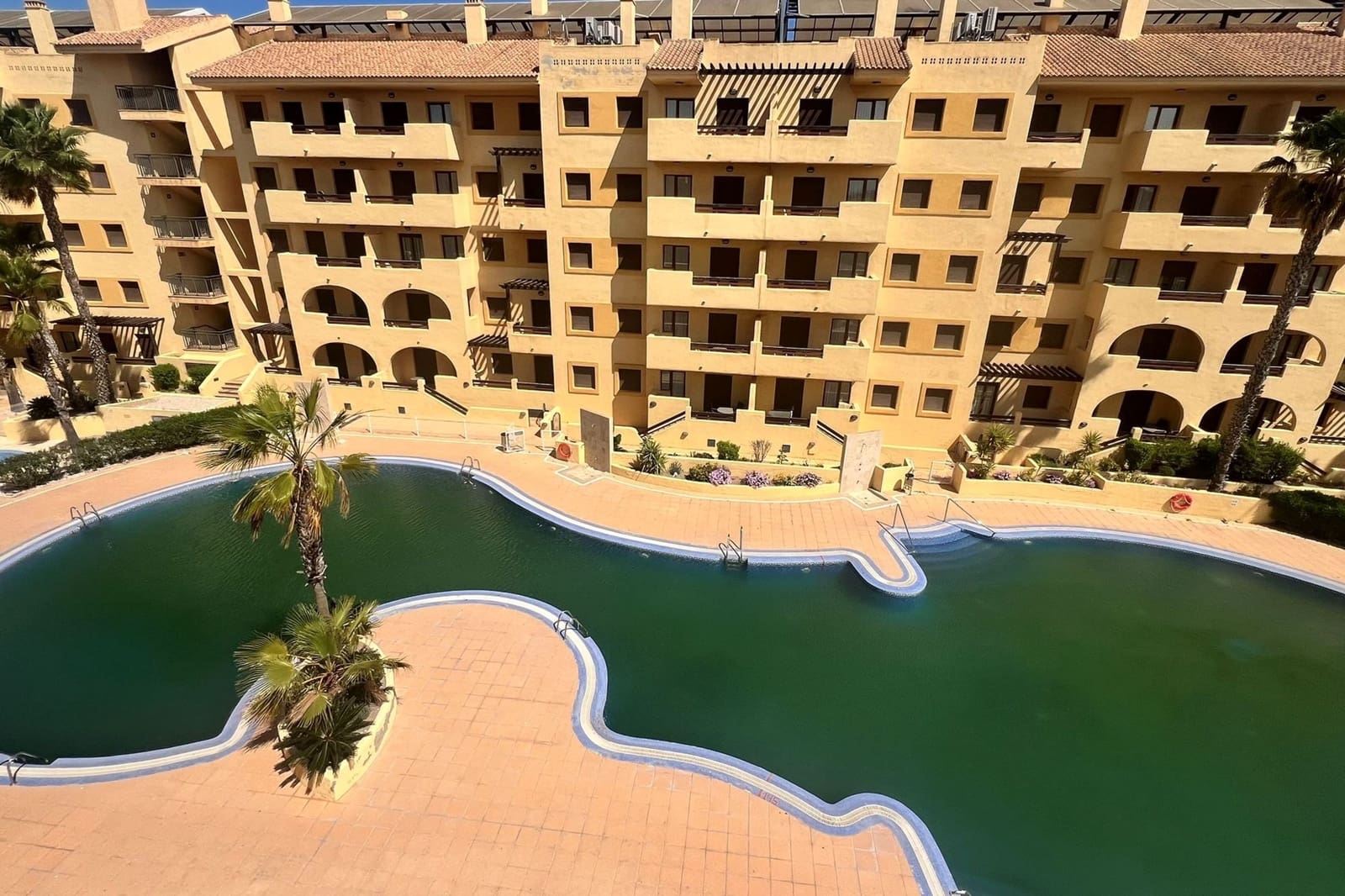 2 sovrum Lägenhet till salu i Los Alcazares med pool - 134 300 € (Ref: 9613967)