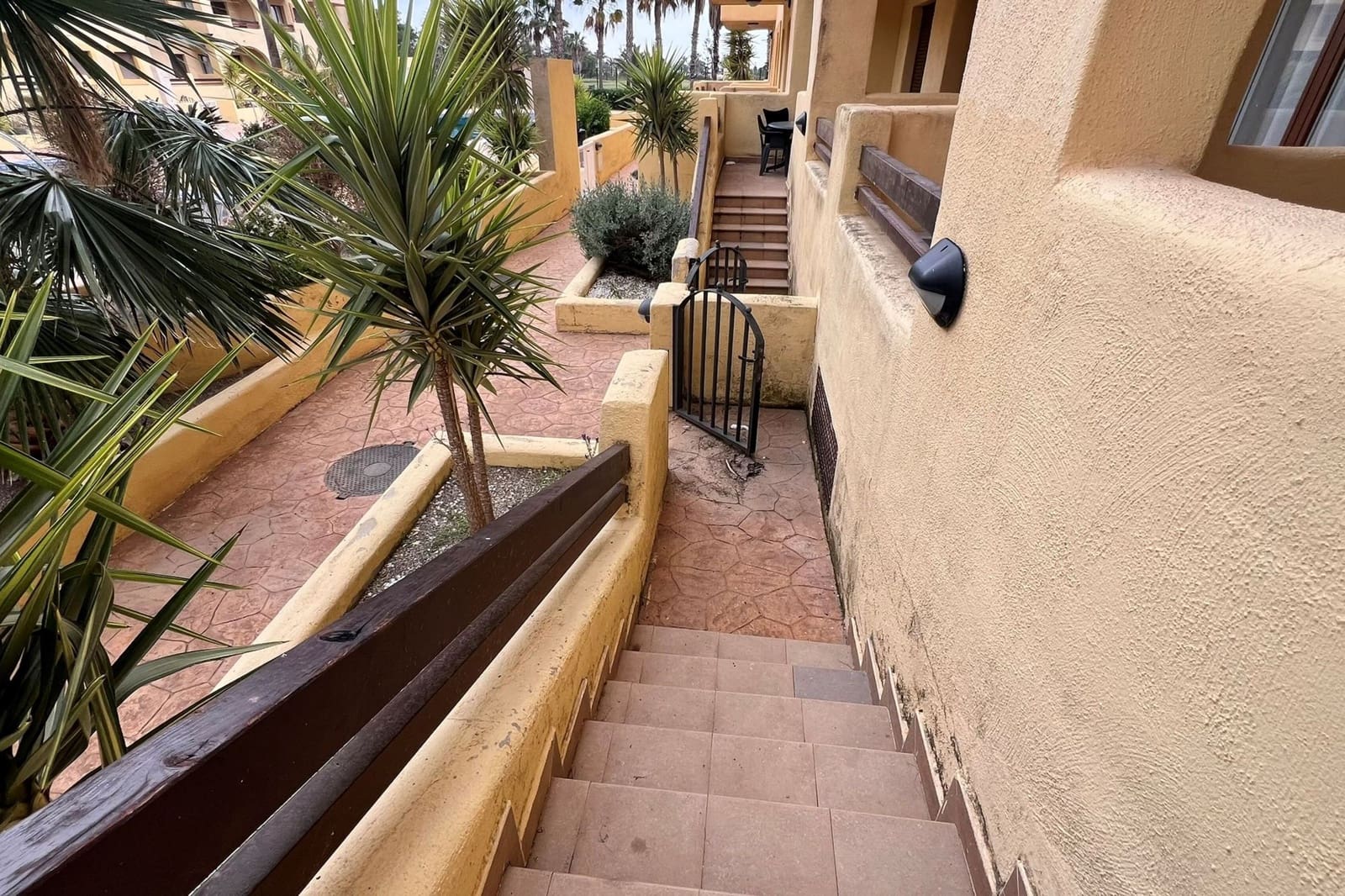 2 bedroom Apartment for sale in Los Alcazares with pool - € 144,300 (Ref: 9614565)