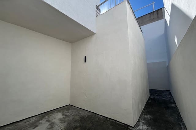 Casa de 4 habitaciones en San Pedro del Pinatar ciudad, San Pedro del Pinatar en venta - 260.000 € (Ref: 9618784)