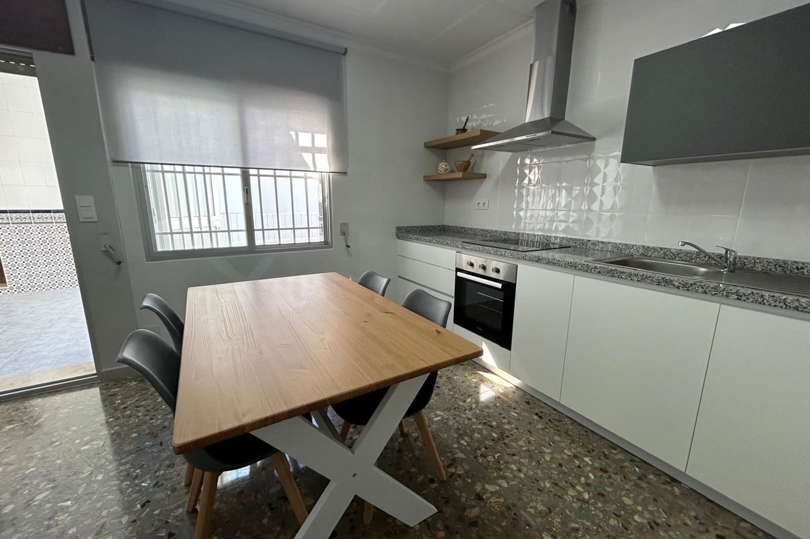 Casa de 4 habitaciones en San Pedro del Pinatar en venta - 260.000 € (Ref: 9618784)