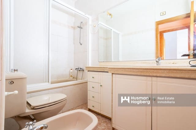 3 bedroom Apartment for sale in Centro, Los Alcázares - € 139,900 (Ref: 9624024)