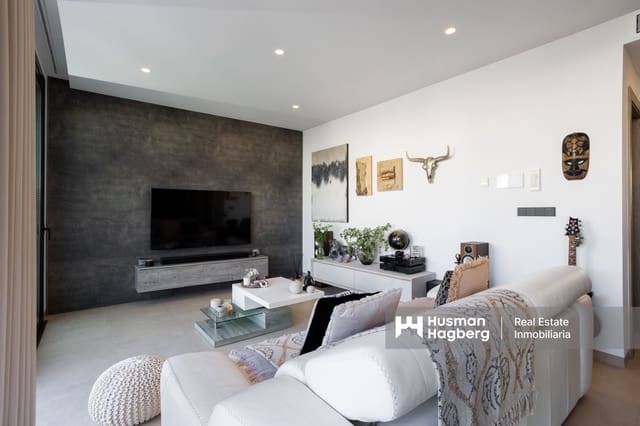 3 makuuhuone Huvila myytävänä paikassa Santiago de la Ribera, San Javier mukana uima-altaan - 695 000 € (Ref: 9636132)