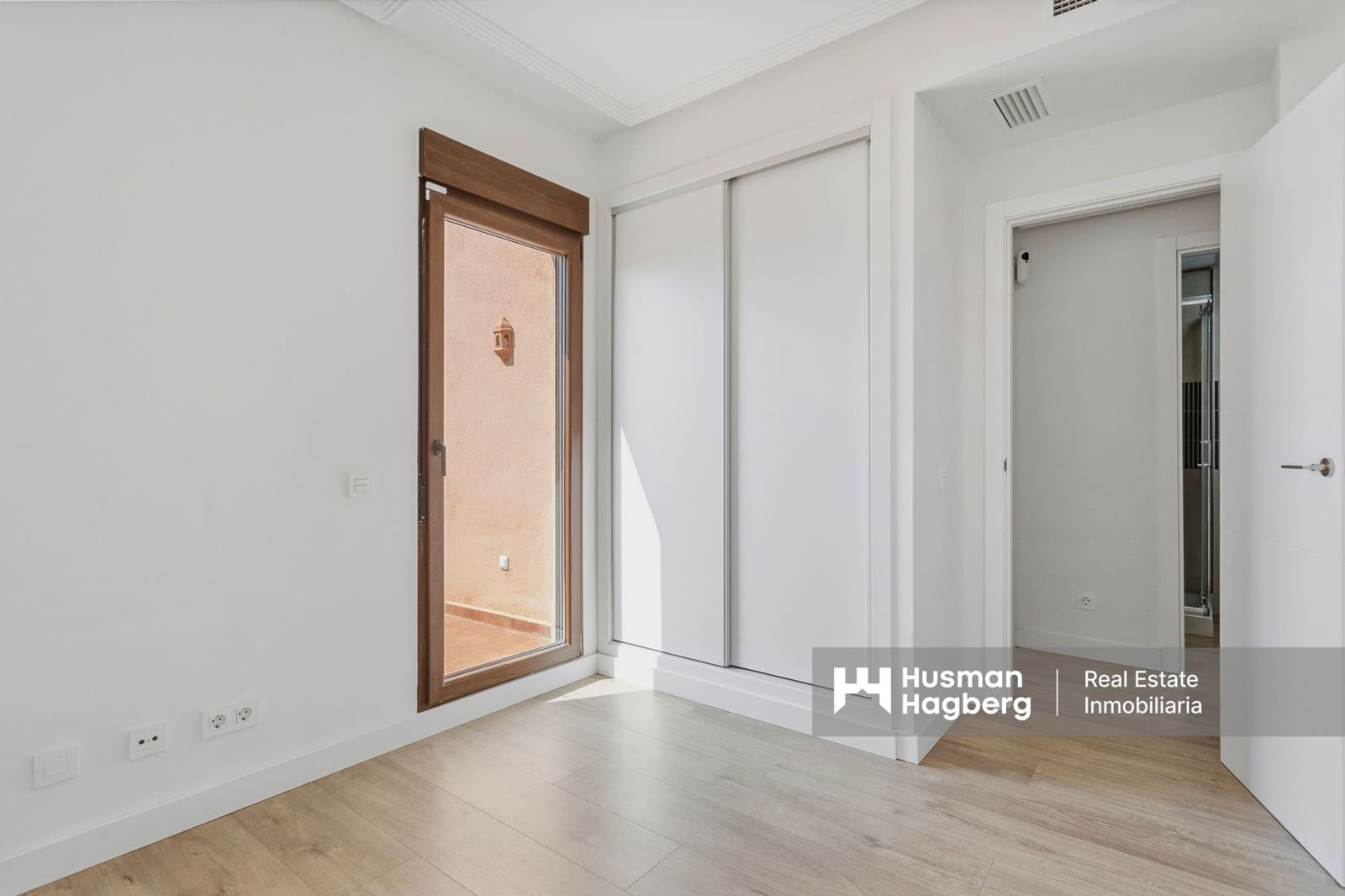 3 soverom Villa til salgs i Los Alcazares med svømmebasseng - € 259 000 (Ref: 9714139)