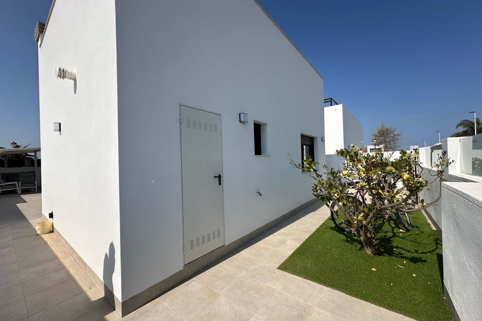3 Zimmer Villa zu verkaufen in San Pedro del Pinatar mit Pool - 449.000 € (Ref: 9714141)