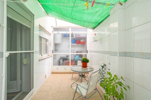 Casa de 4 habitaciones en Centro, Los Alcázares en venta - 269.000 € (Ref: 9802904)