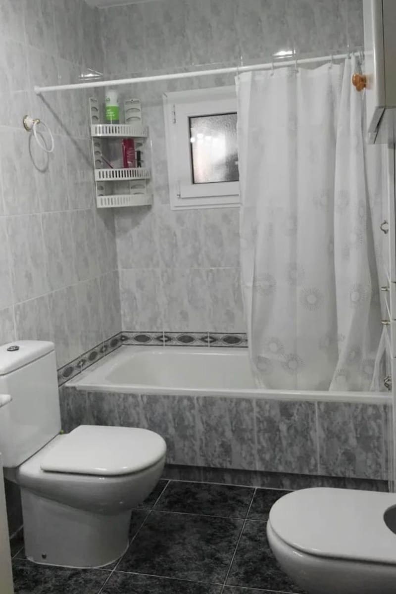 4 bedroom Villa for sale in Los Alcazares - € 290,000 (Ref: 9805508)