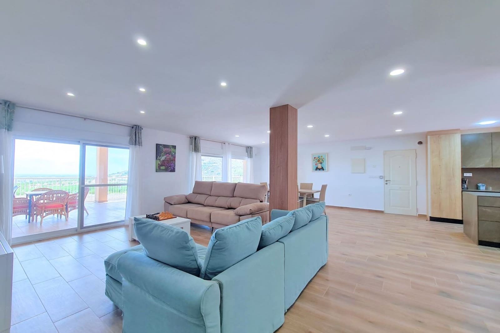 4 bedroom Villa for sale in La Aljorra with pool - € 500,000 (Ref: 9825624)