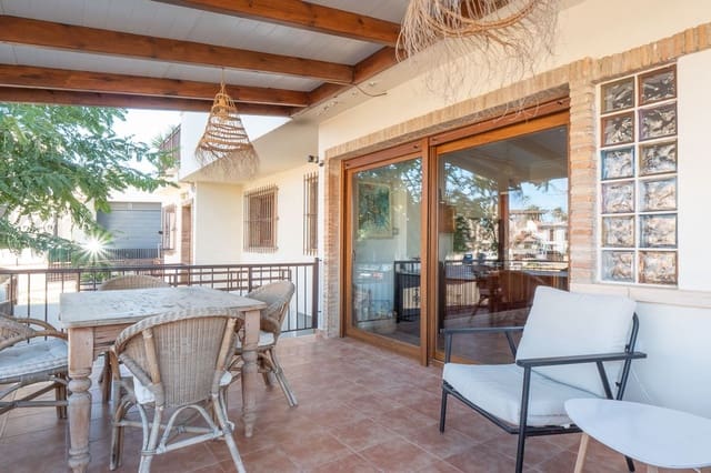6 soverom Villa til salgs i Los Narejos - Punta Calera, Los Alcázares - € 599 000 (Ref: 9827439)
