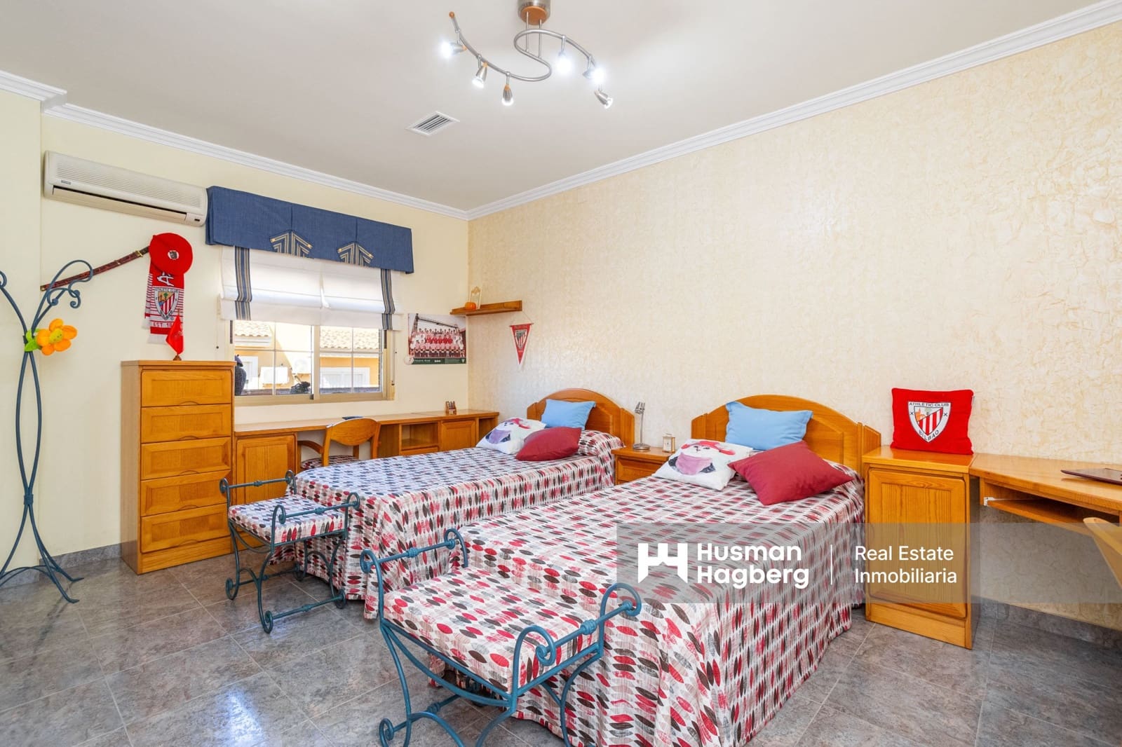 4 makuuhuone Huvila myytävänä paikassa La Union - 375 000 € (Ref: 9838475)