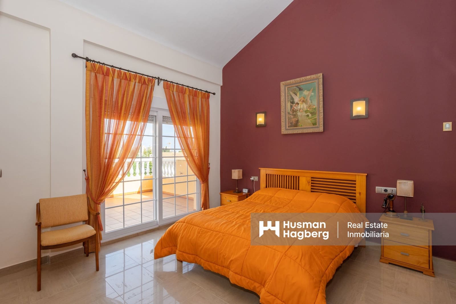3 bedroom Villa for sale in Playa Honda with pool - € 499,950 (Ref: 9838476)