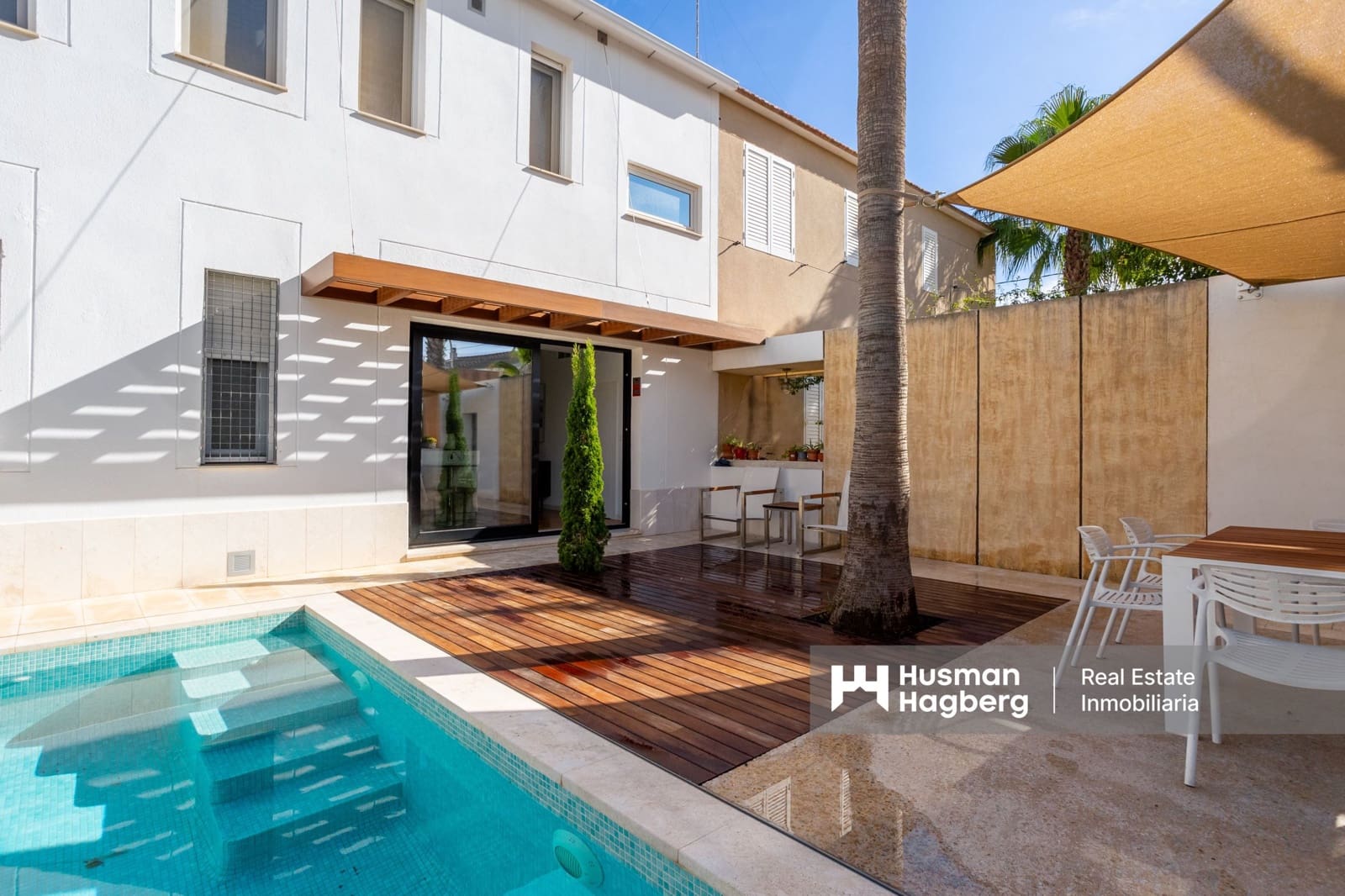 4 makuuhuone Omakotitalo myytävänä paikassa Santiago de la Ribera mukana uima-altaan - 569 000 € (Ref: 9838477)