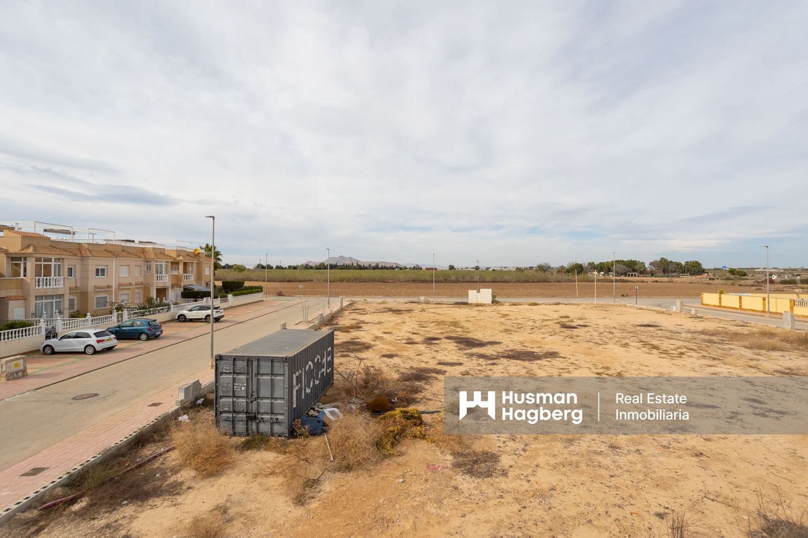 Chalet de 4 habitaciones en Los Alcázares en venta con piscina - 615.000 € (Ref: 9838599)