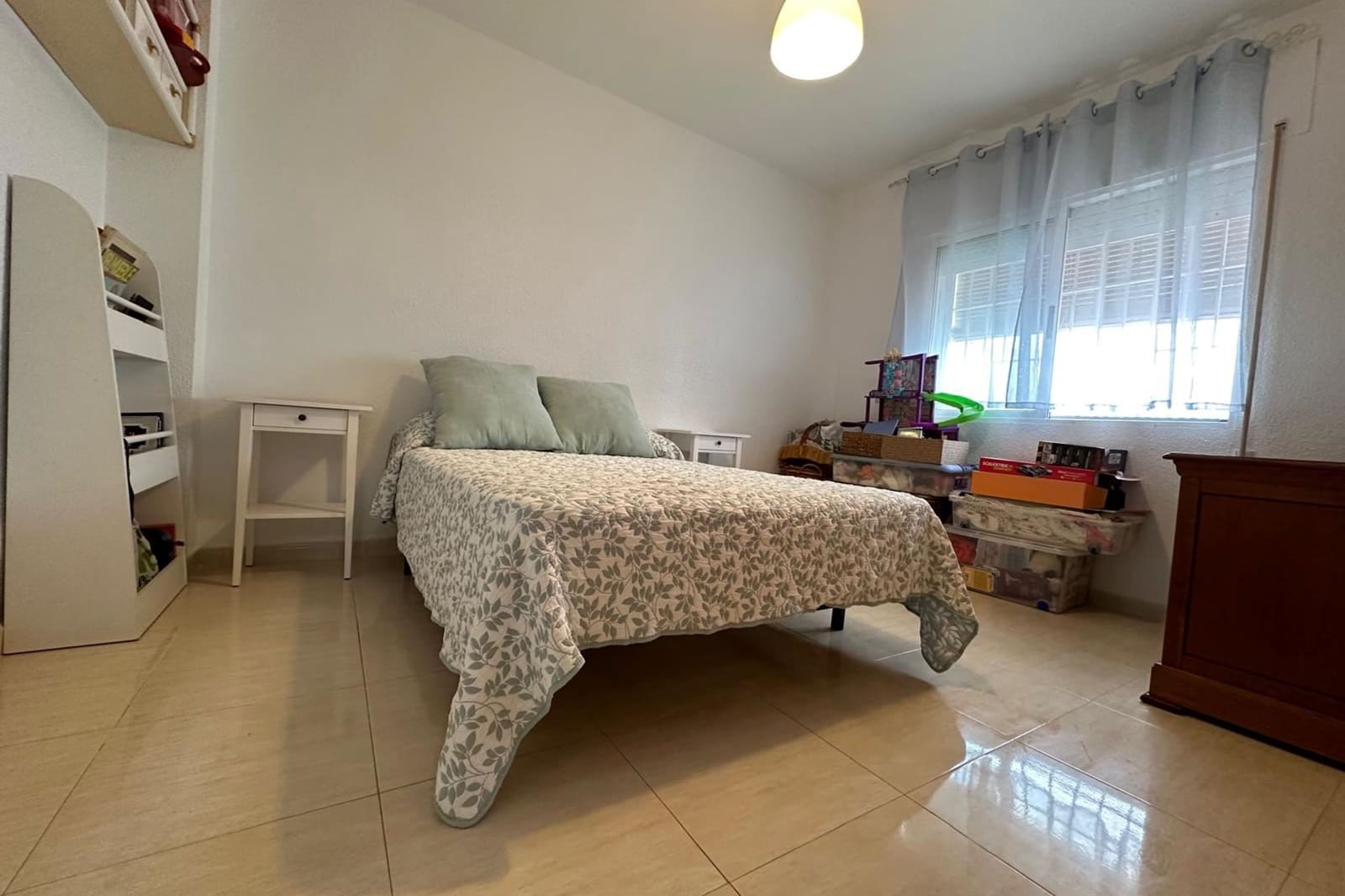 Casa de 4 habitaciones en Los Alcázares en venta - 299.000 € (Ref: 9844323)