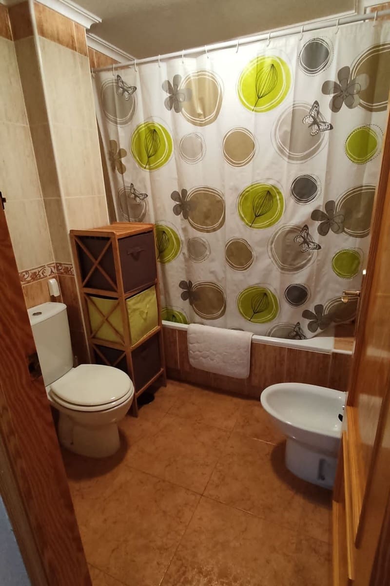 3 soveværelse Lejlighed til salg i Los Alcazares med swimmingpool - € 149.900 (Ref: 9861148)