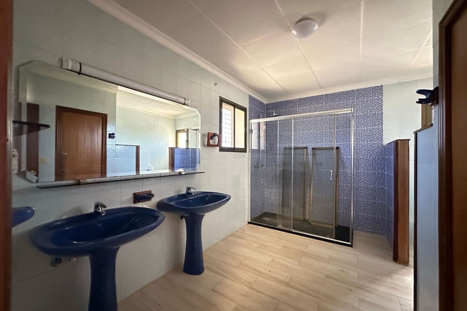 5 bedroom Villa for sale in Cartagena with pool - € 499,900 (Ref: 9862393)