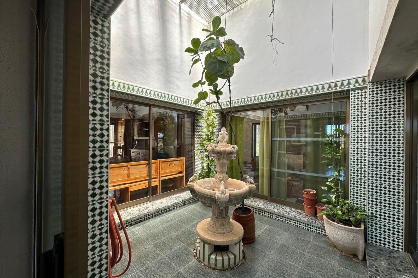 5 bedroom Villa for sale in Cartagena with pool - € 499,900 (Ref: 9862393)
