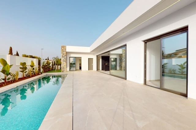 3 soverom Villa til salgs i Las Lomas de Rame - Bahía Bella, Los Alcázares med svømmebasseng - € 739 900 (Ref: 9895221)