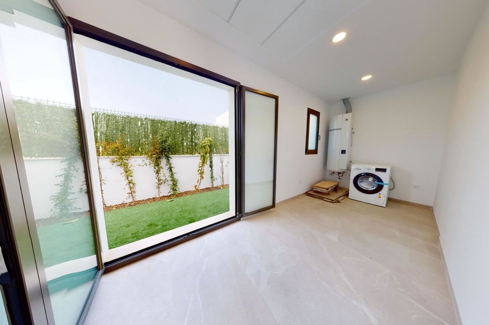 3 soverom Villa til salgs i Los Alcazares med svømmebasseng - € 739 900 (Ref: 9895221)