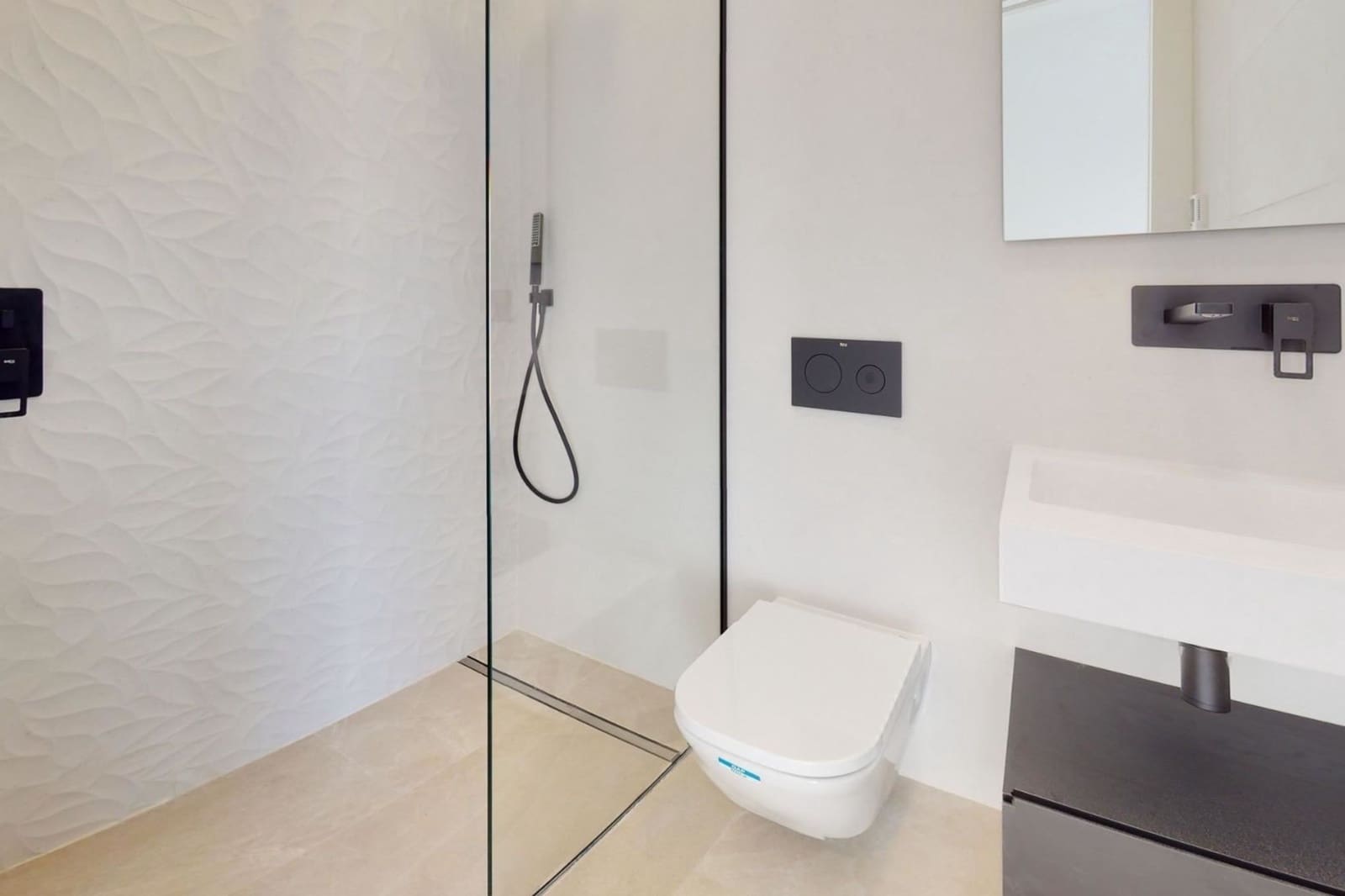 3 soverom Villa til salgs i Los Alcazares med svømmebasseng - € 739 900 (Ref: 9895221)