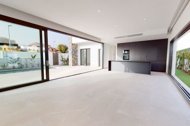 3 soverom Villa til salgs i Las Lomas de Rame - Bahía Bella, Los Alcázares med svømmebasseng - € 739 900 (Ref: 9895221)