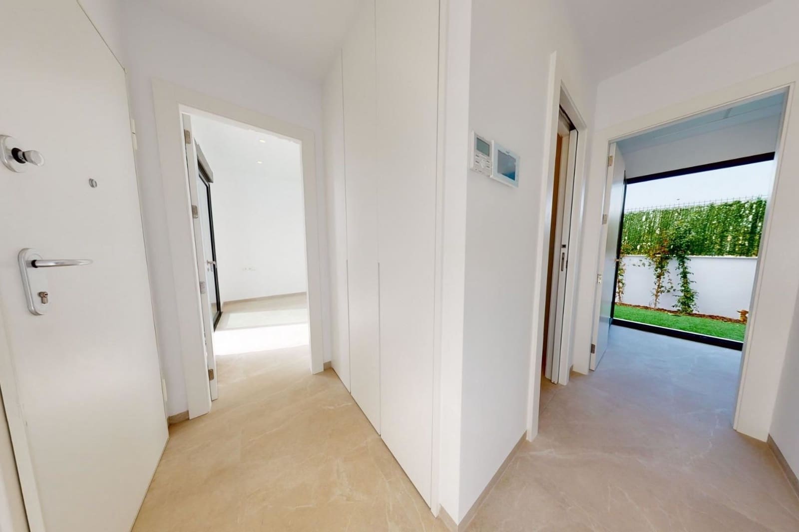 3 soverom Villa til salgs i Los Alcazares med svømmebasseng - € 739 900 (Ref: 9895221)