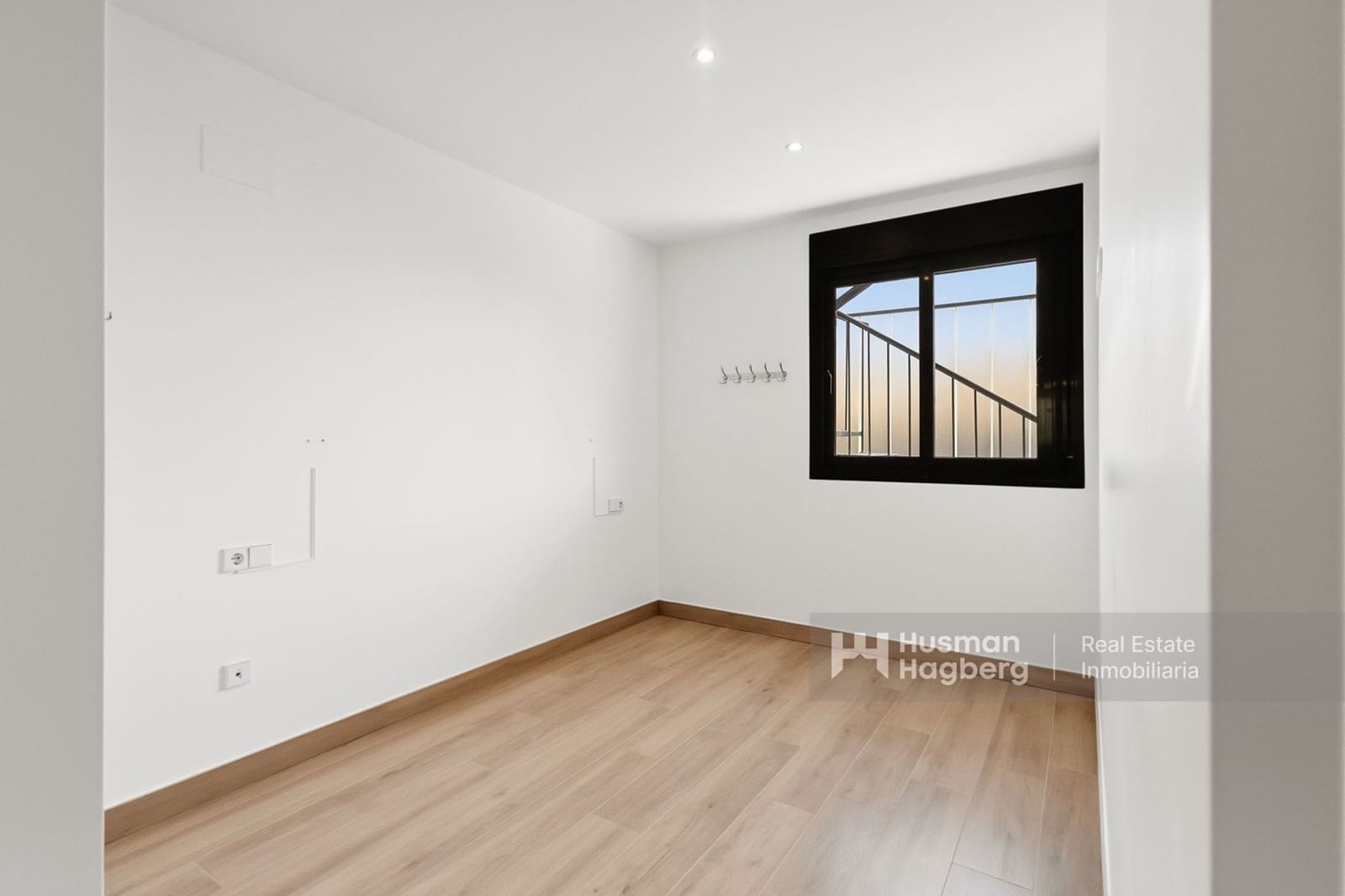 3 soverom Leilighet til salgs i Los Alcazares med svømmebasseng - € 269 900 (Ref: 9941492)