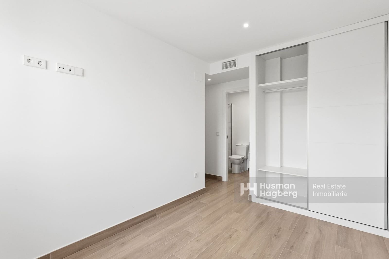 3 soverom Leilighet til salgs i Los Alcazares med svømmebasseng - € 269 900 (Ref: 9941492)