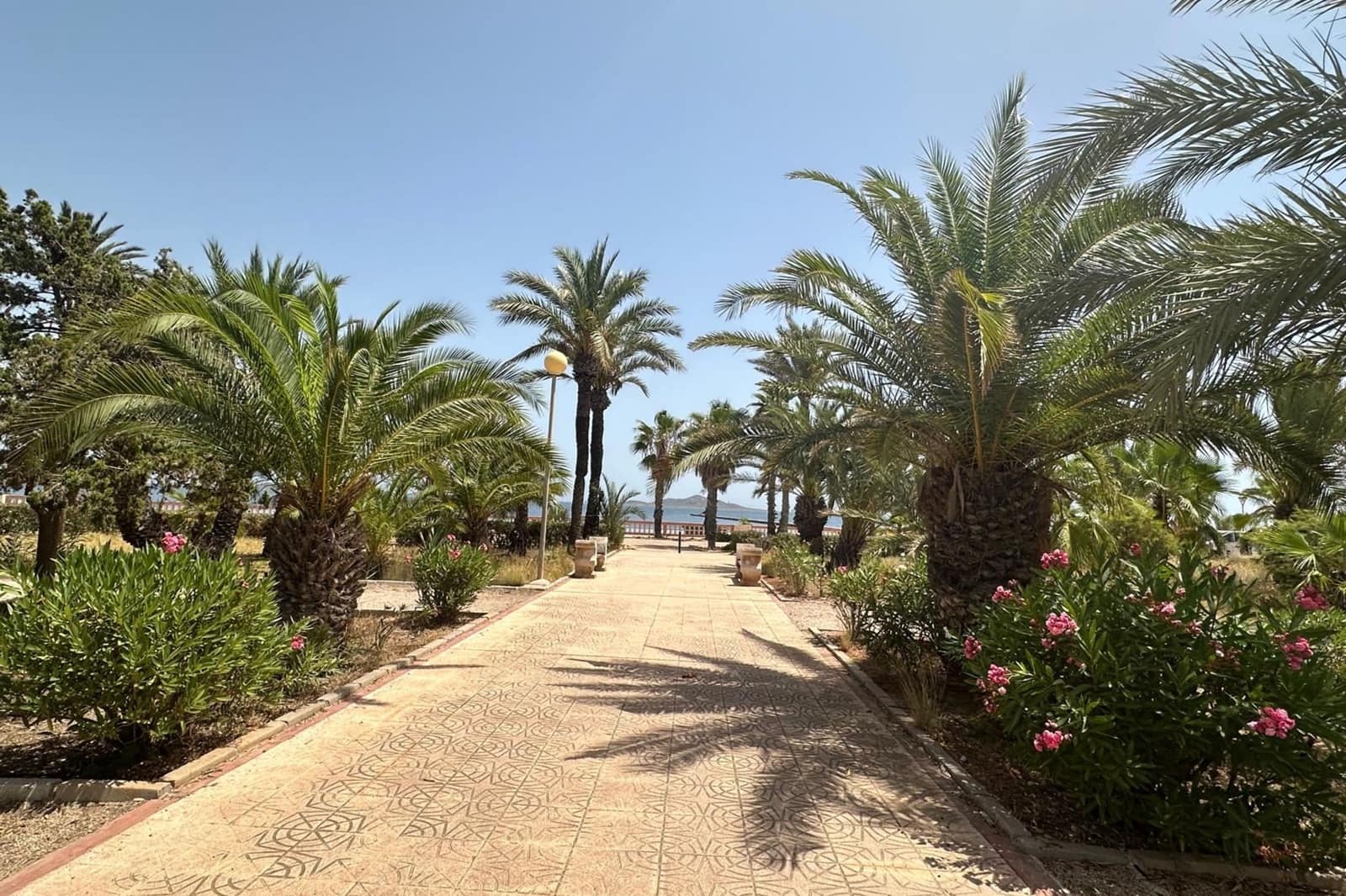 3 sovrum Hus till salu i Estrella de Mar med pool - 320 000 € (Ref: 9968877)