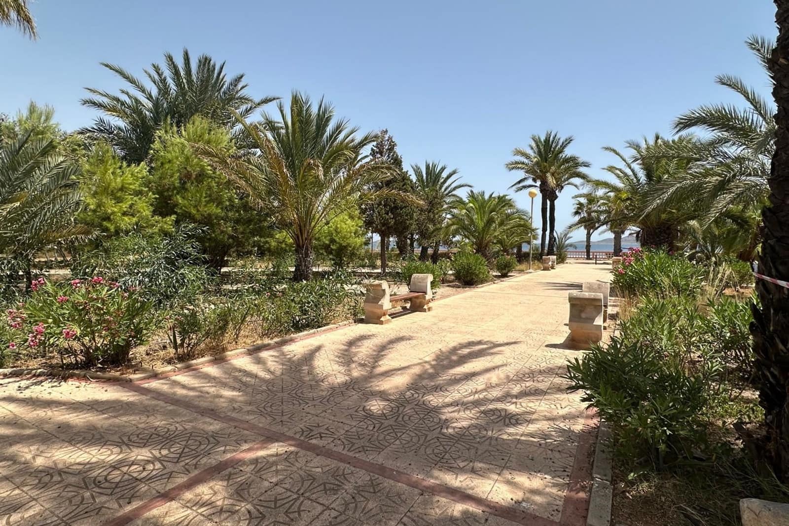 3 sovrum Hus till salu i Estrella de Mar med pool - 320 000 € (Ref: 9968877)