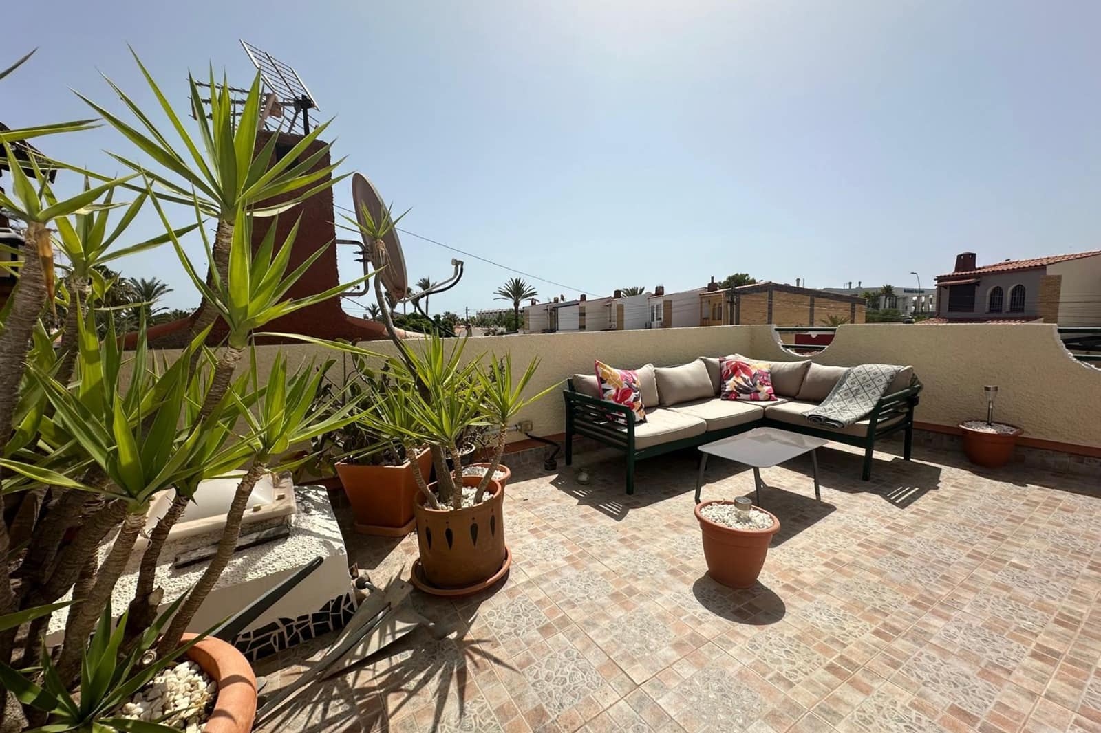 3 sovrum Hus till salu i Estrella de Mar med pool - 320 000 € (Ref: 9968877)