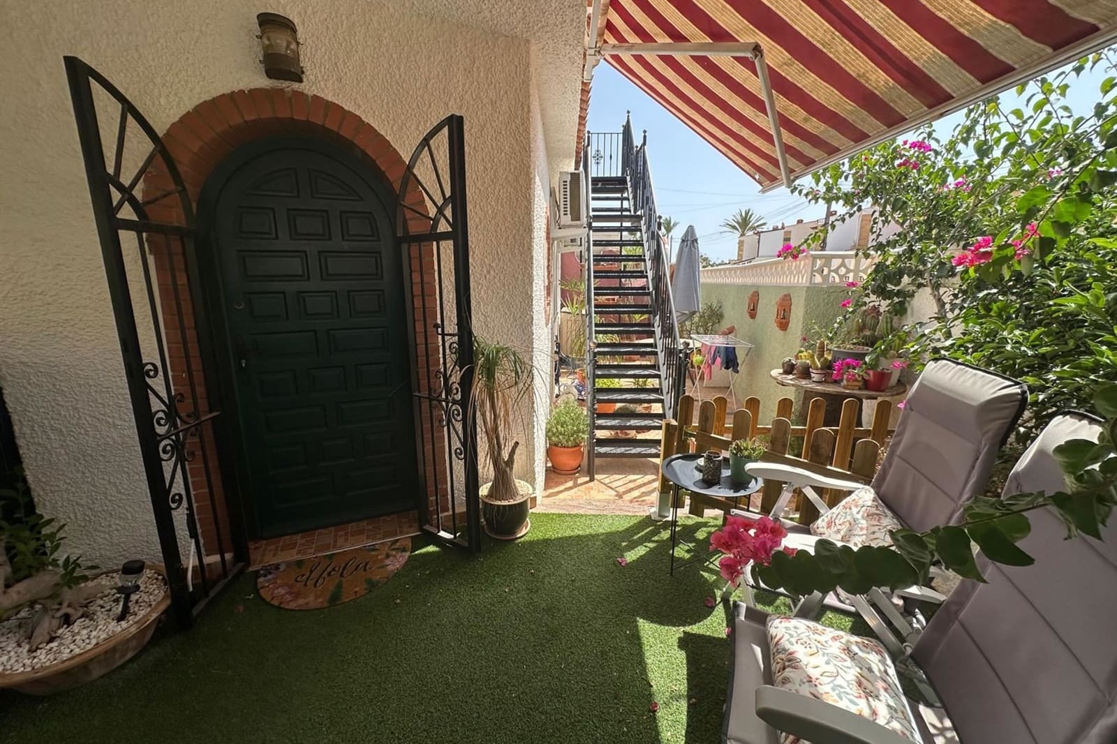 3 sovrum Hus till salu i Estrella de Mar med pool - 320 000 € (Ref: 9968877)