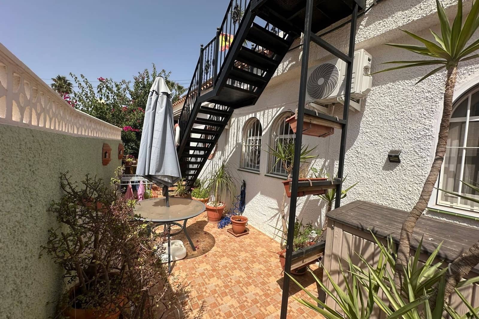 3 sovrum Hus till salu i Estrella de Mar med pool - 320 000 € (Ref: 9968877)