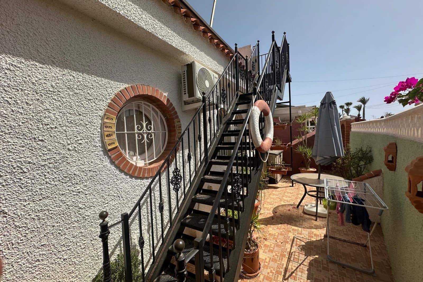 3 sovrum Hus till salu i Estrella de Mar med pool - 320 000 € (Ref: 9968877)
