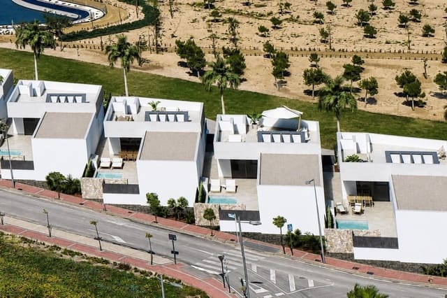 3 soveværelse Villa til salg i Torre-Pacheco med swimmingpool - € 695.000 (Ref: 9981436)