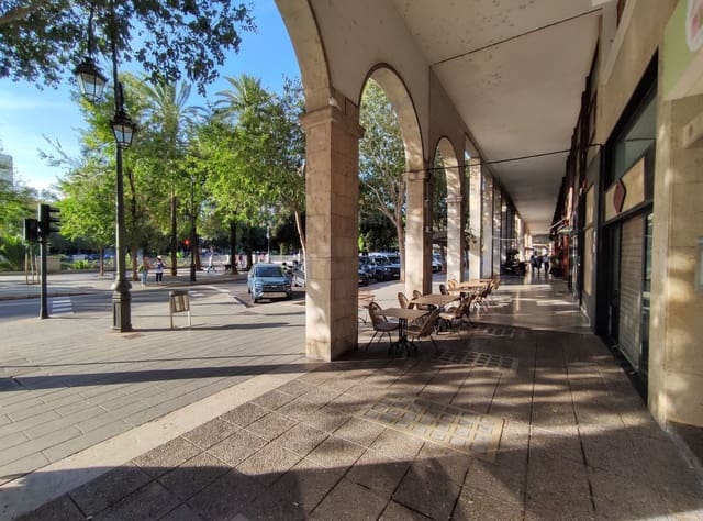 Comercial para arrendar em Palma de Mallorca - 1 940 € (Ref: 10017024)
