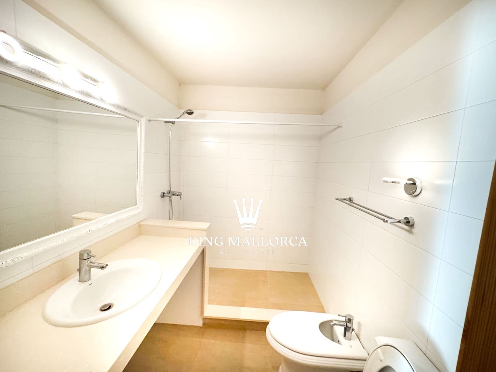 8 Zimmer Villa zu vermieten in Esporles mit Pool Garage - 12.000 € (Ref: 10048702)