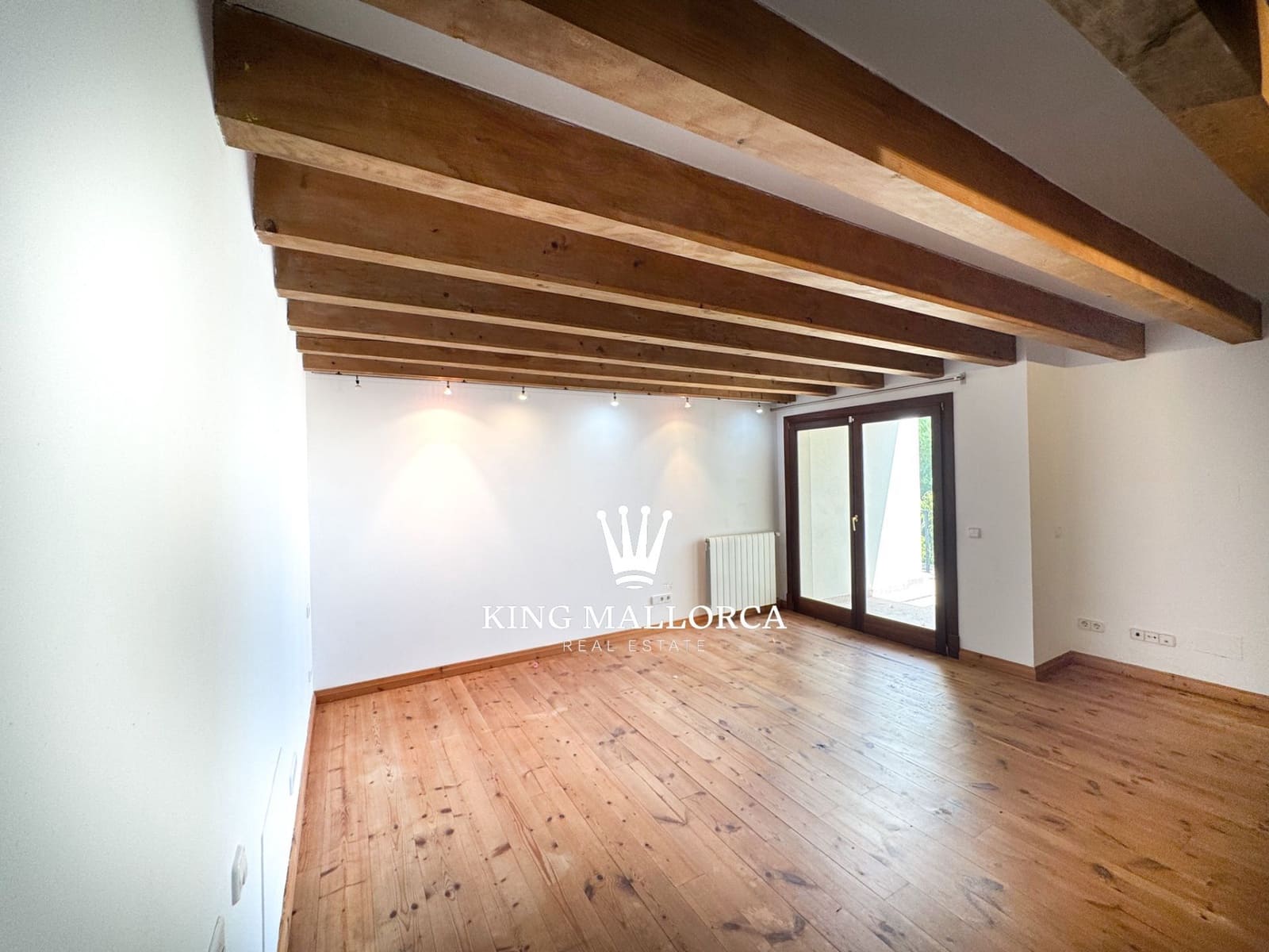 8 Zimmer Villa zu vermieten in Esporles mit Pool Garage - 12.000 € (Ref: 10048702)