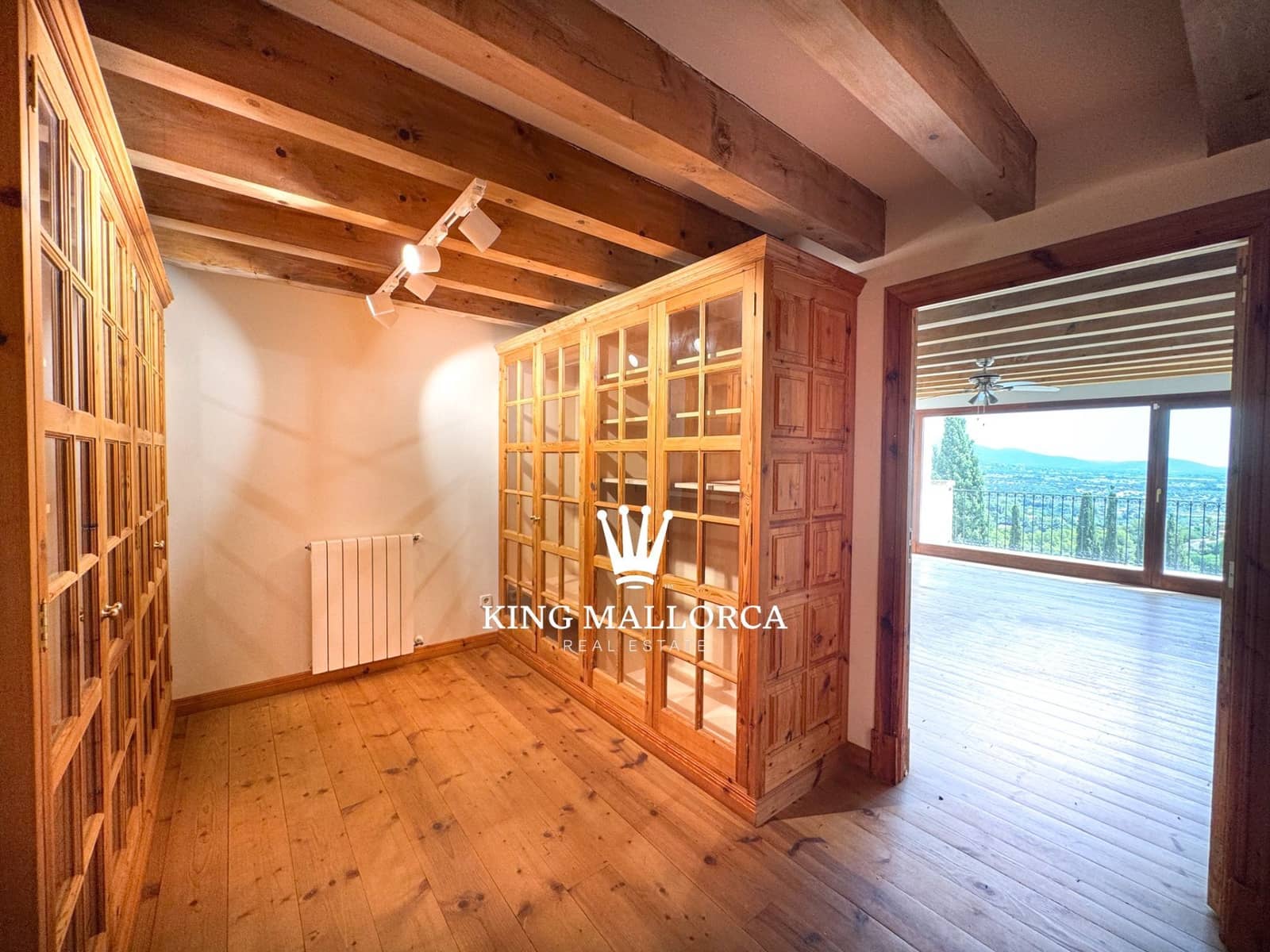 8 Zimmer Villa zu vermieten in Esporles mit Pool Garage - 12.000 € (Ref: 10048702)