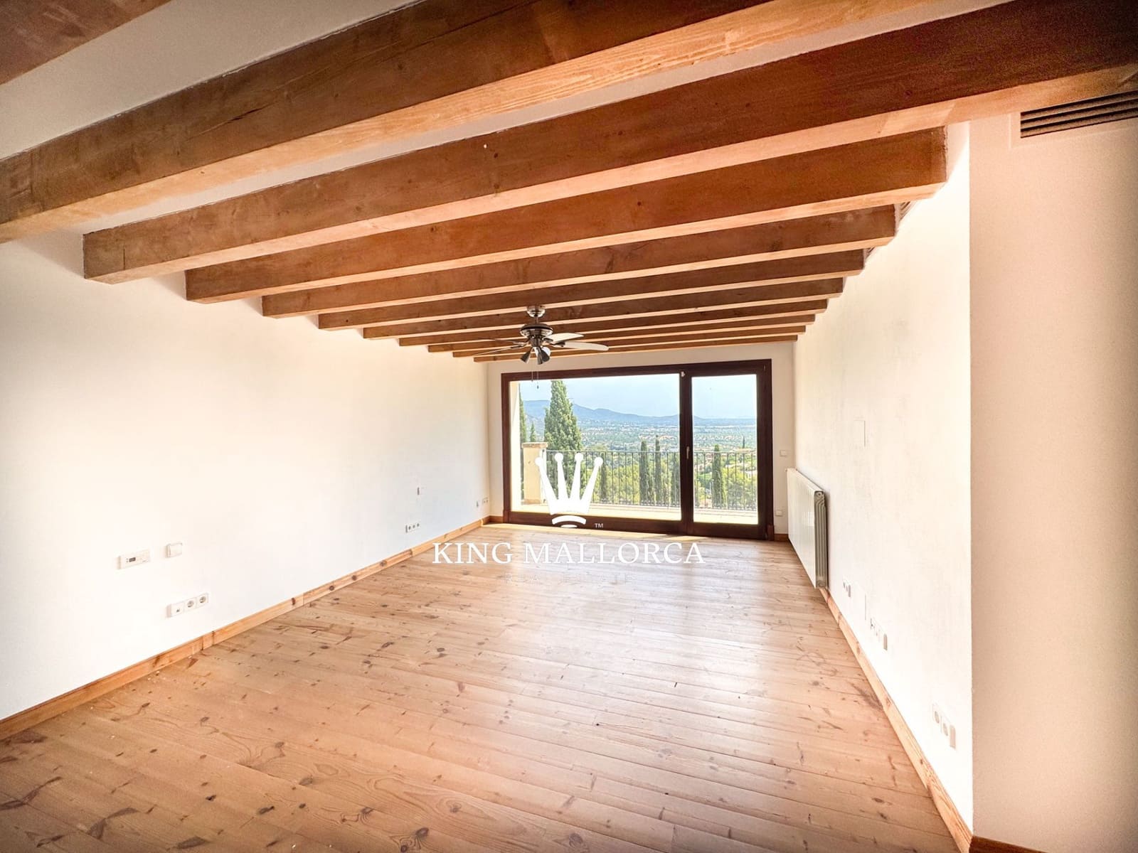8 Zimmer Villa zu vermieten in Esporles mit Pool Garage - 12.000 € (Ref: 10048702)