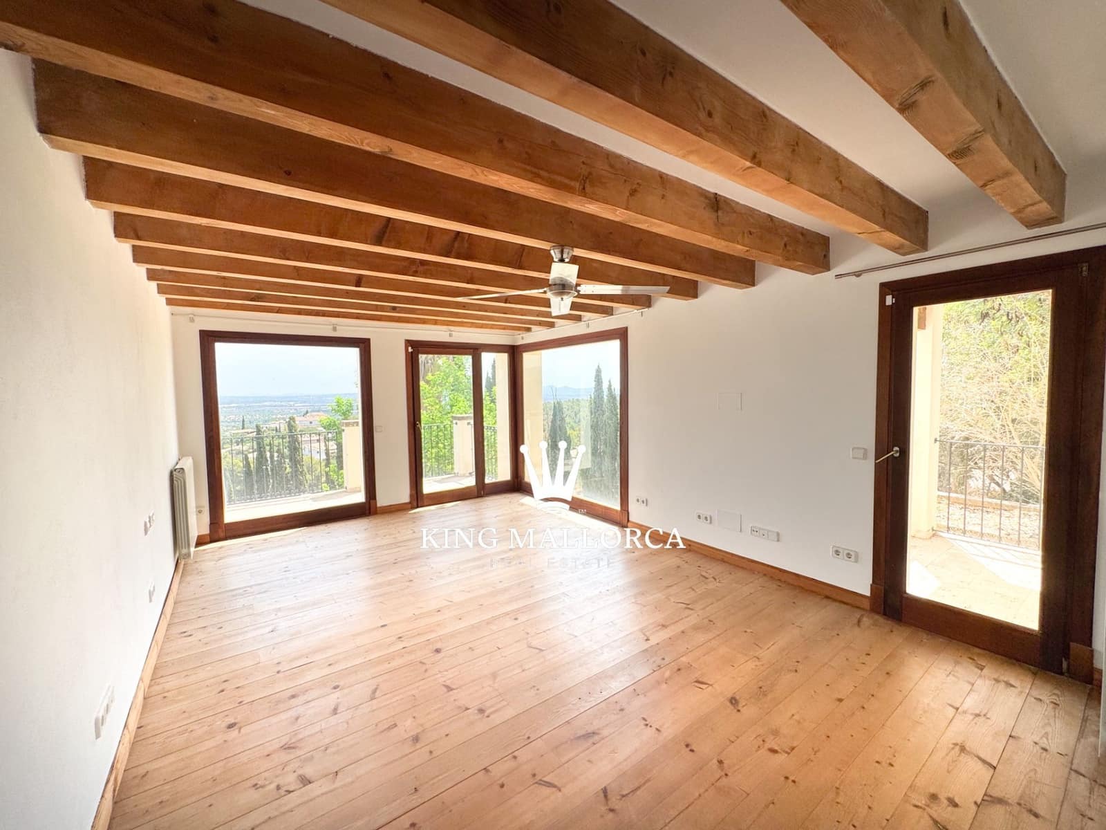 8 Zimmer Villa zu vermieten in Esporles mit Pool Garage - 12.000 € (Ref: 10048702)