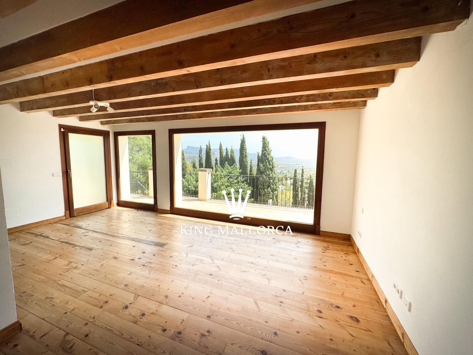 8 Zimmer Villa zu vermieten in Esporles mit Pool Garage - 12.000 € (Ref: 10048702)
