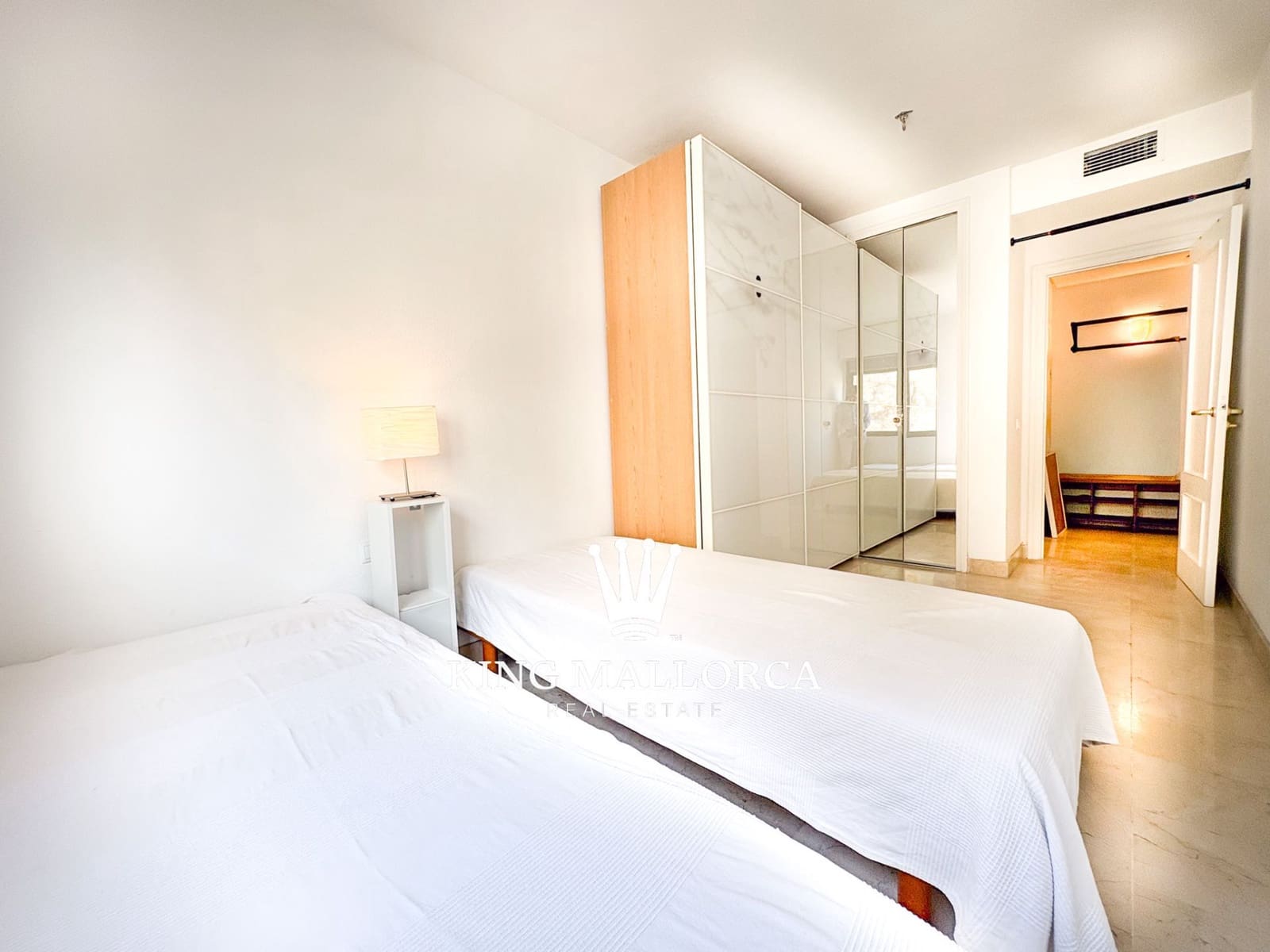 2 sypialnia Apartament do wynajęcia w Palma de Mallorca z basenem garażem - 1 950 € (Ref: 10157194)