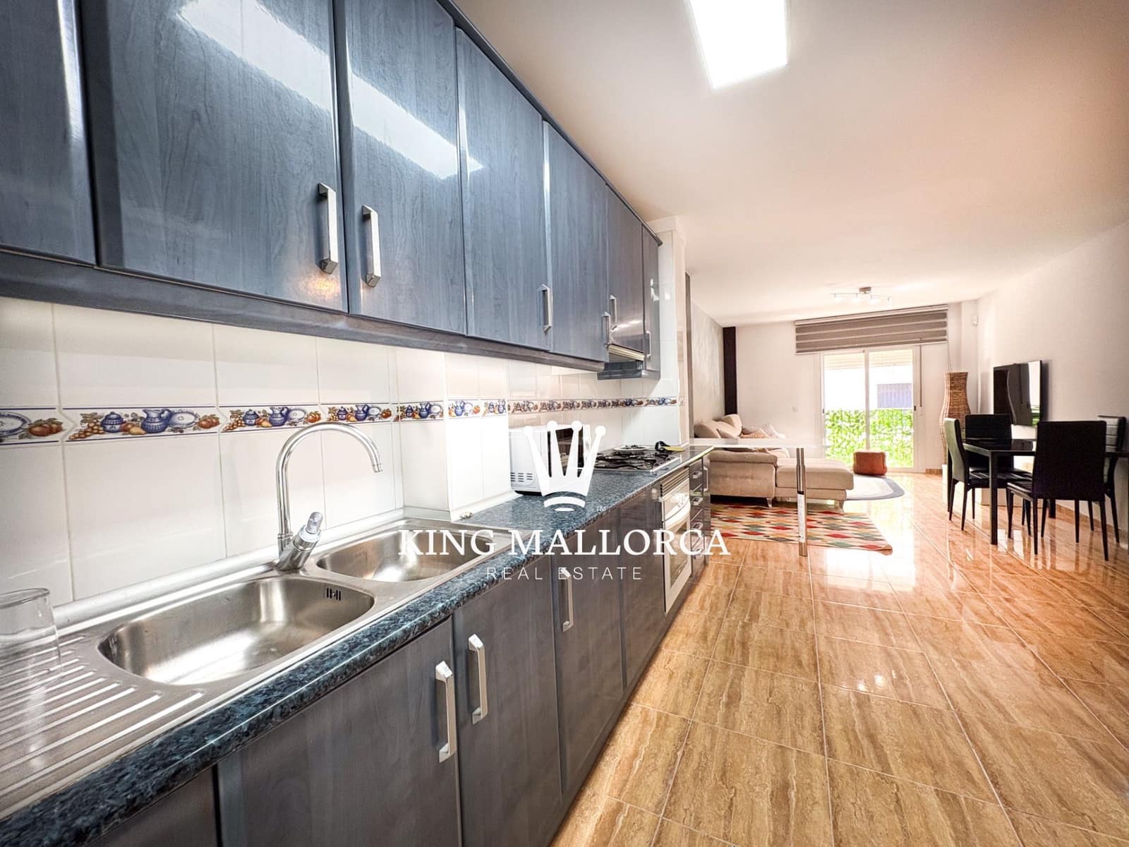 3 quarto Apartamento para arrendar em Es Molinar / El Molinar com piscina - 2 500 € (Ref: 10160911)